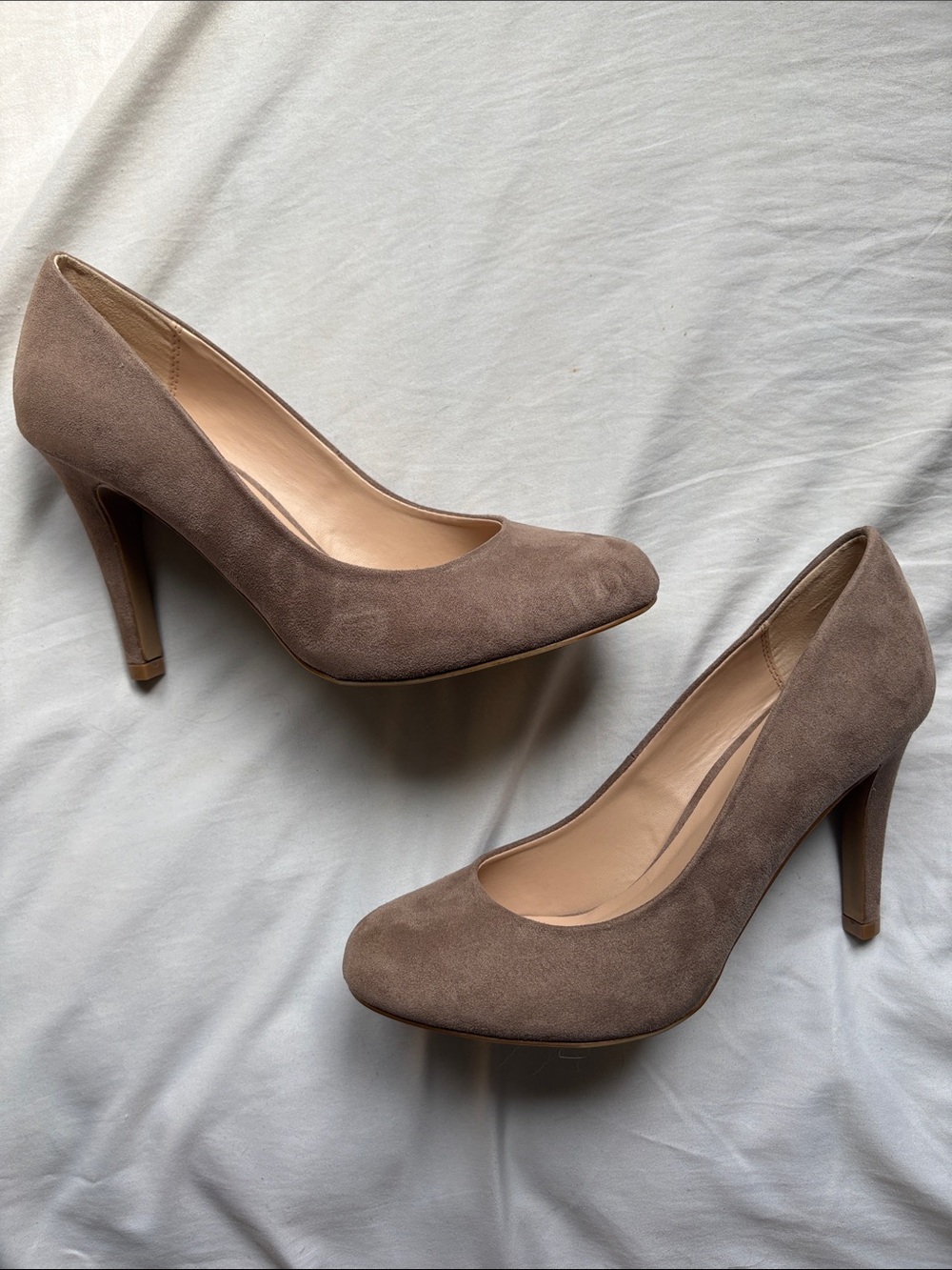 Kelly & Katie Taupe Suede Round-Toe High Heel Pumps